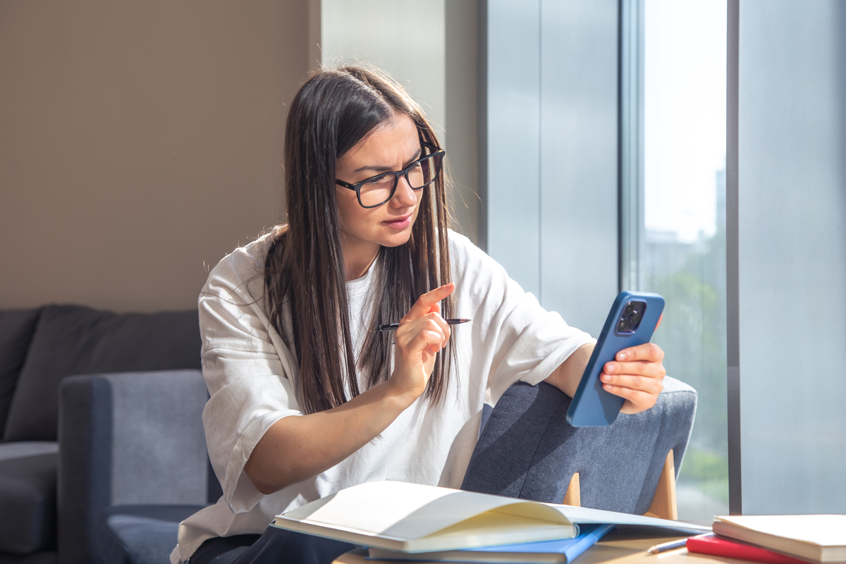 Conecta.bio para professores: organize aulas e contatos