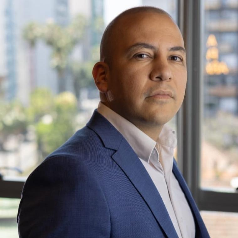 Anderson Silva - Especialista em Investimentos CEA